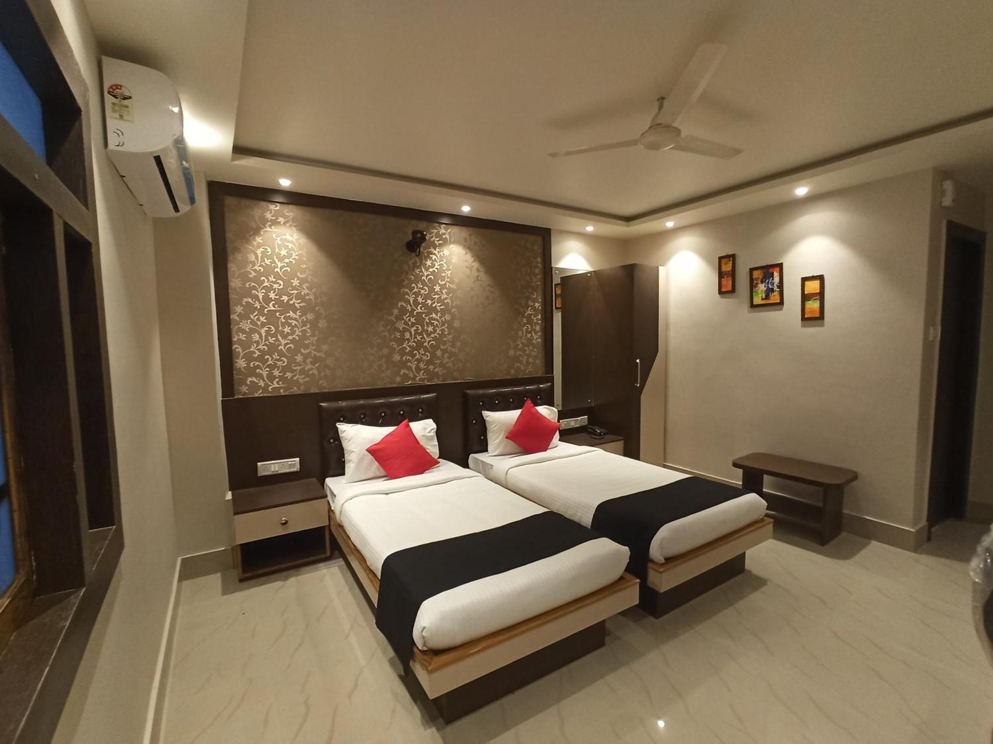 The Ganga Residency Hotel Barh Bagian luar foto